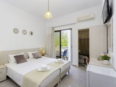 Hotel Varelis - Bild 1