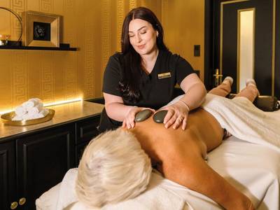 Victor's Residenz-Hotel Schloß Berg - Bild 1