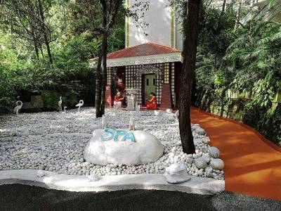 Mayfair Spa Resort & Casino - Bild 1