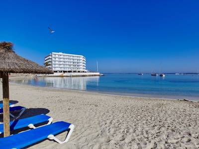 Universal Hotel Marqués - Bild 1