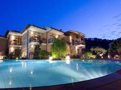 Nikoleta Luxury Villa - Bild 1