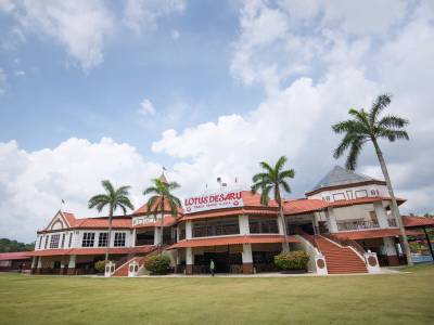 Lotus Desaru Beach Resort - Bild 1