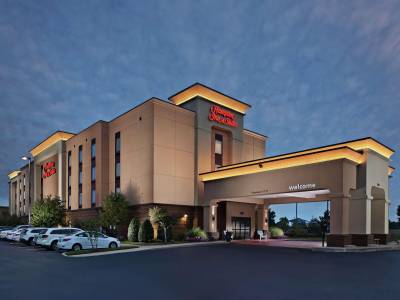 Hampton Inn & Suites Millington - Bild 1
