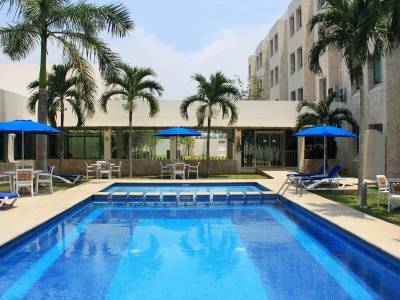 Holiday Inn Express Paraiso Dos Bocas - Bild 1