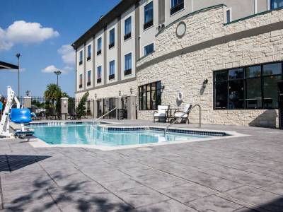 Holiday Inn Express Hotel & Suites Houston-Alvin - Bild 1