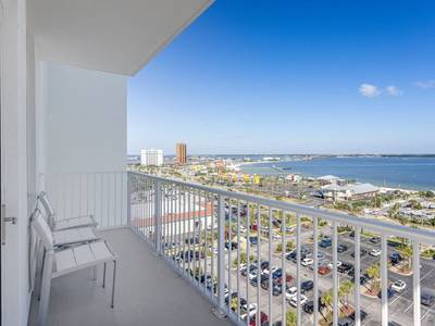 Holiday Inn Resort Pensacola Beach Gulf Front - Bild 1