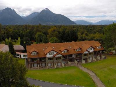 Pucon Green Park Hotel - Bild 1