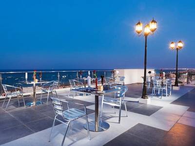 Al Hail Waves Hotel Managed by Centara - Bild 1