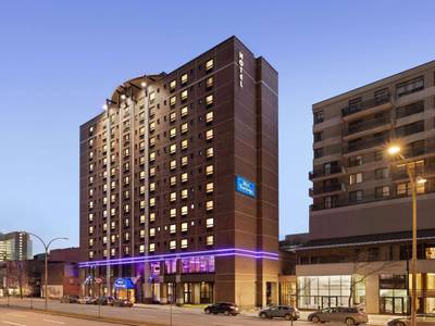 Travelodge Hotel by Wyndham Montreal Centre - Bild 1