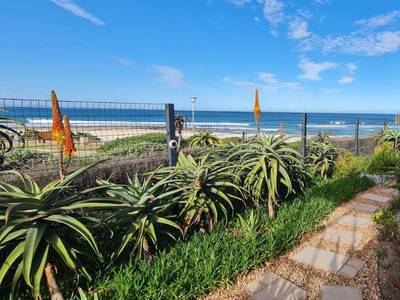 On the Beach Guesthouse - Bild 1