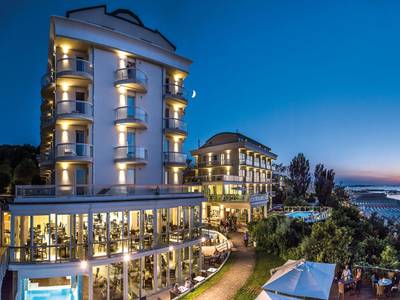 Hotel Sans Souci - Bild 1