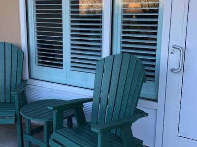 Shutters on the Banks - Bild 1