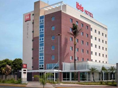 ibis Lins - Bild 1