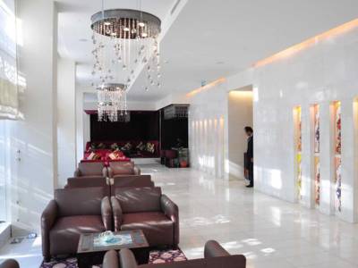 Dushanbe Serena Hotel - Bild 1