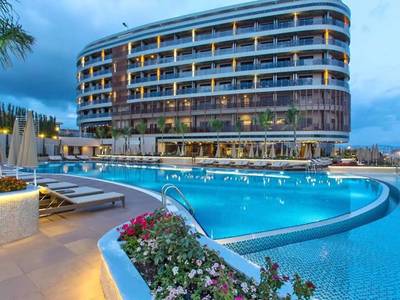 Michell Hotel Spa Beach Club - Bild 1