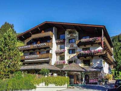 Riederhof - Bild 1