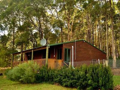 Diamond Forest Cottages Farm Stay - Bild 1