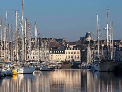 Kyriad Prestige Vannes Centre - Palais des Arts - Bild 1