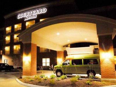 Courtyard Columbus New Albany - Bild 1