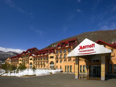 Tsaghkadzor Marriott Hotel - Bild 1