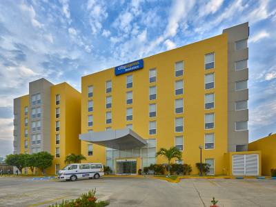 City Express by Marriott Minatitlán - Bild 1