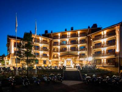 Santa's Hotel Tunturi - Bild 1