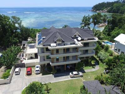 Crown Beach - Bild 1