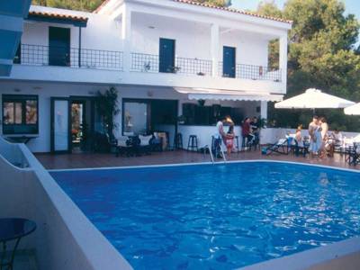 Atrium of Alonissos - Bild 1