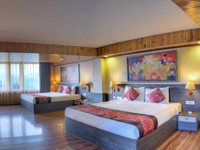 Yashshree Mall Road Darjeeling - Bild 1