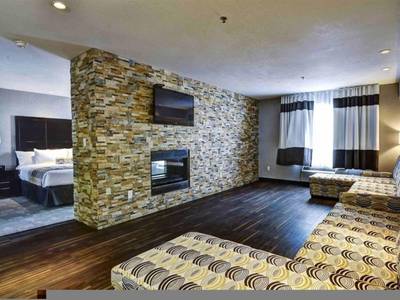 Home Inn & Suites Yorkton - Bild 1