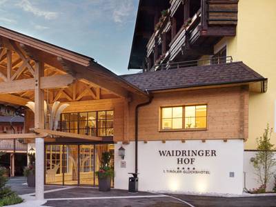 Waidringer Hof - Bild 1