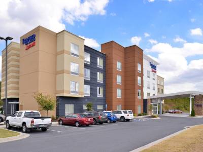 Fairfield Inn & Suites Calhoun - Bild 1