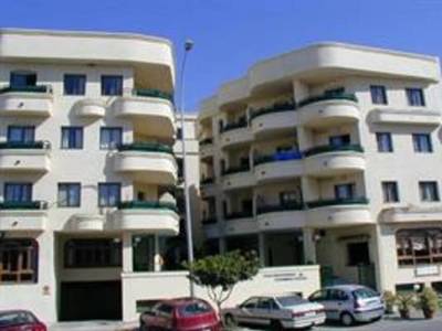 Apartamentos Mediterráneos - Bild 1