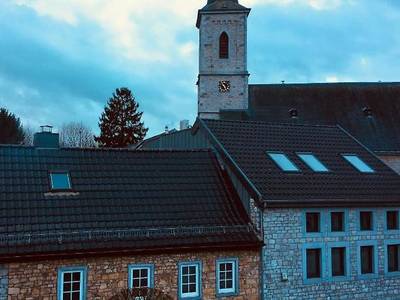 Hotel-Restaurant-Bistro "Zum Onkel Jonathan" - Bild 1