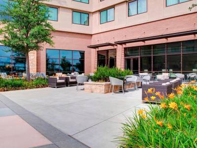 Sheraton Mckinney Hotel - Bild 1