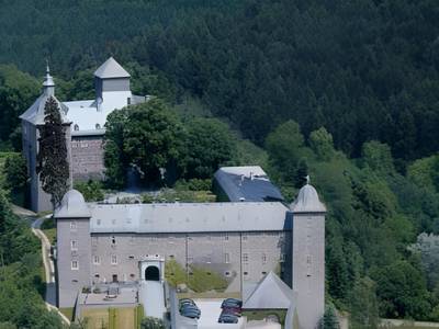 Burg Schnellenberg - Bild 1