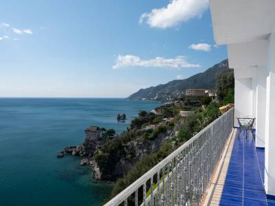 Lloyd's Baia Hotel - Bild 1