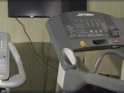 Paradise Inn And Suites Redwater - Bild 1