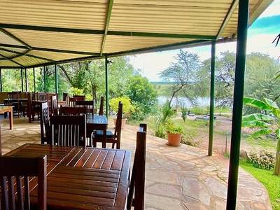 Tambuti Lodge - Bild 1