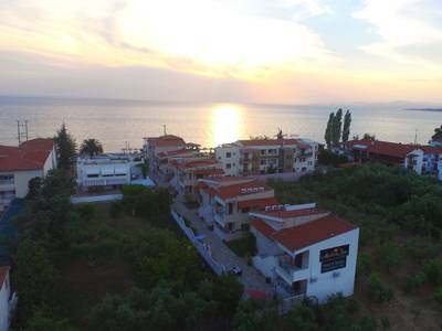 Meliton Inn Hotel & Suites - Bild 1