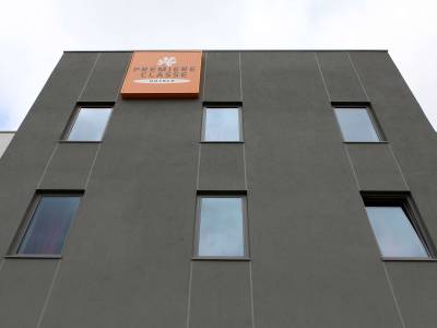 B&B HOTEL Laval Ouest - Bild 1