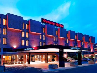 Sheraton Skyline Hotel London Heathrow - Bild 1