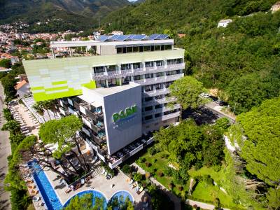 Carine Hotel Park - Bild 1