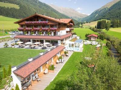 Vitalpina Hotel Magdalenahof - Bild 1