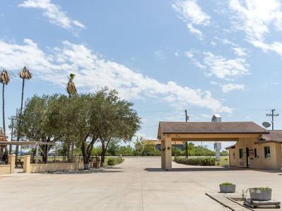 Freer Executive inn and Studios - Bild 1