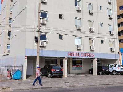 Hotel Express Terminal Tur - Bild 1