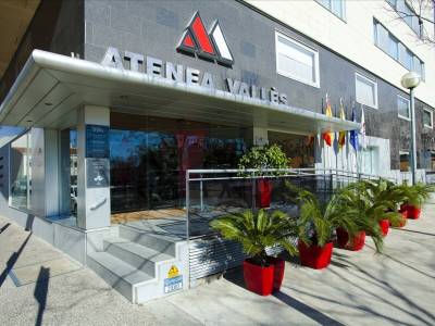 Aparthotel Atenea Vallès - Bild 1