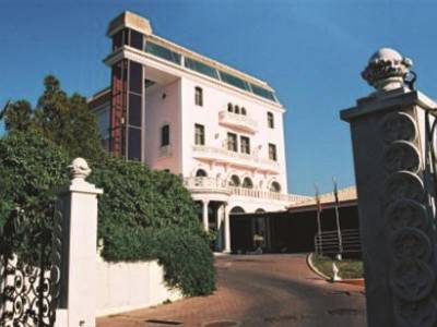 B&B Hotel Sado Setúbal - Bild 1