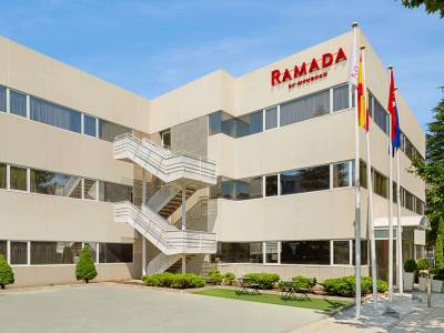 Ramada by Wyndham Madrid Tres Cantos - Bild 1