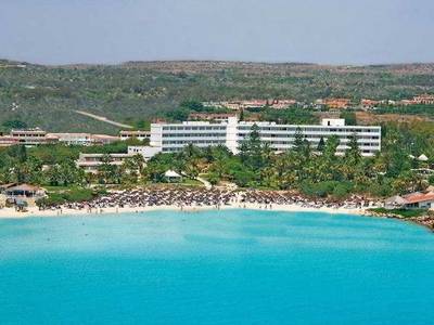 Nissi Beach Resort - Bild 1